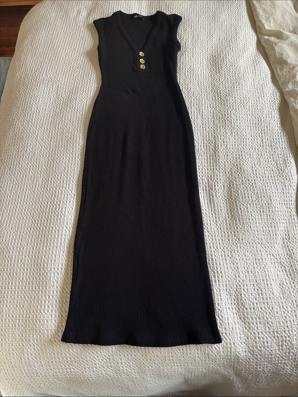 Zara Black Sleeveless Ribbed Maxi Dress with Gold Buttons
